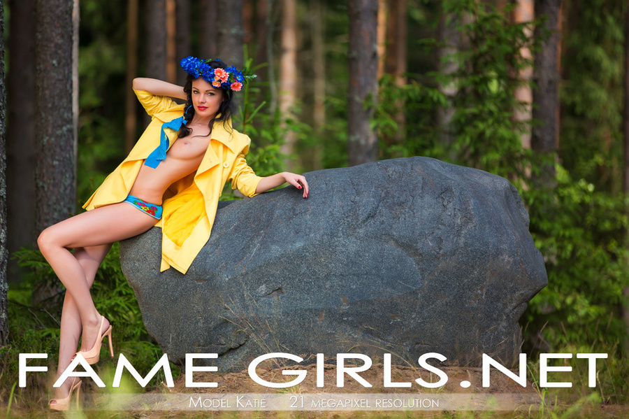 Seductive freshies in sexy outfits and nake - XXX Dessert - Picture 1