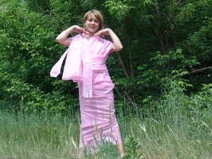 Blonde teeny unwrap a pink sari to pose nude in the forest - XXXonXXX - Pic 4
