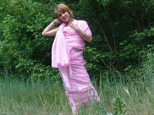 Blonde teeny unwrap a pink sari to pose nude in the forest - XXXonXXX - Pic 9
