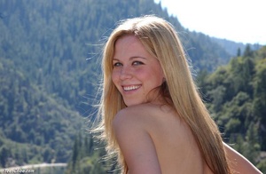 Dirty blonde teen bitch gets nude to pose on the railroad bridge - XXXonXXX - Pic 7
