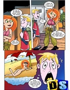 Sexy Kim Possible entangled with Shego and Ron in hot bisexual fucking