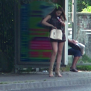 Hitchhiking teens paying with sex for a lift - Picture 3