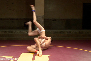 Fighting dudes trying to pin mate to suc - XXX Dessert - Picture 8