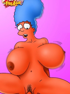 Marge Simpson playing sex toys while boy toys explore - Picture 2
