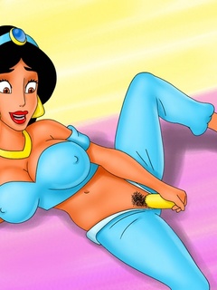 Sexy Xmas Cartoons - Porn Peggy Hill, Christmas Lois Griffin and Jasmine - Silver ...