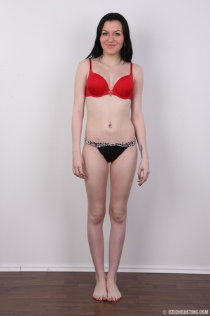 Smiling black hair beauty in hot red bra - Picture 7