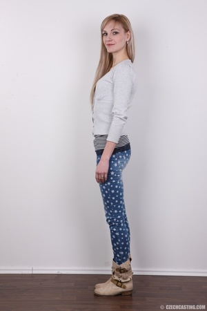 Sweet tall blonde in blue and white unde - Picture 3