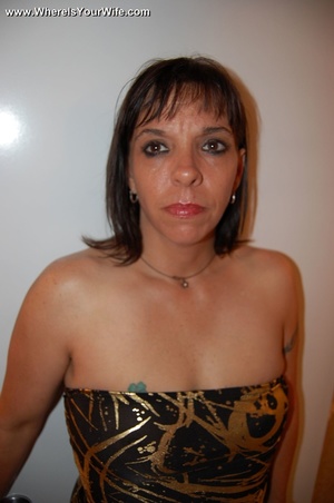 Brunette mom in a leopard dress and high - XXX Dessert - Picture 12