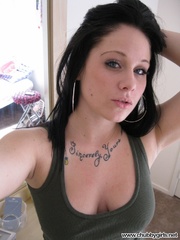 Tattooed chubby princess in hot black top shows bouncy - Picture 3
