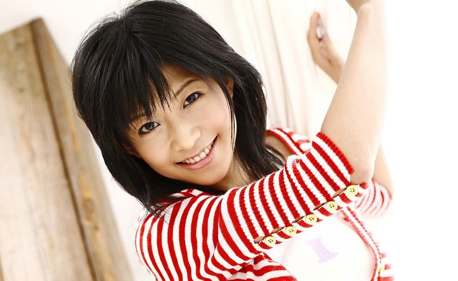 Girl does some flashing in her striped shirt and white skirt. - XXXonXXX - Pic 2