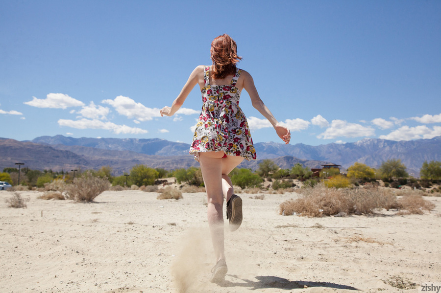 Lovely chick in a floral dress and red high - XXX Dessert - Picture 1
