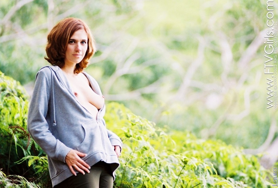 First time Laura public nudity - XXX Dessert - Picture 14