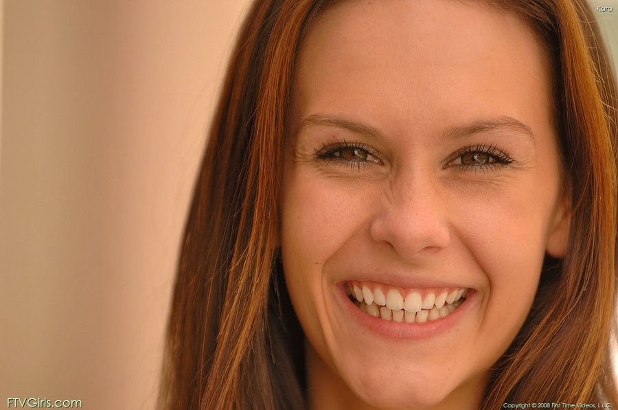 First time Mia Teaze petite - XXXonXXX - Pic 2