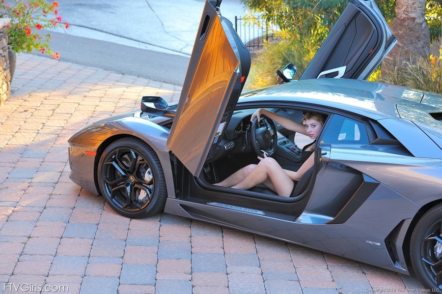 Teen Molly Benett erotica - XXX Dessert - Picture 11