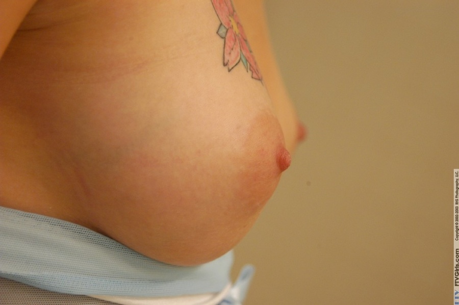 18 yo Megan extreme closeups - XXX Dessert - Picture 8