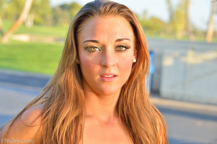 Small tits Mary dress and heels - XXX Dessert - Picture 10