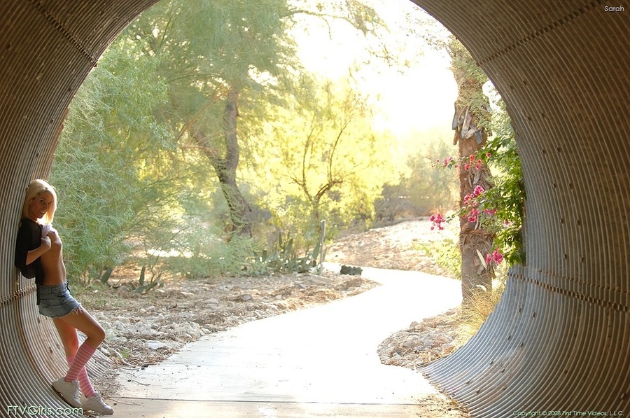 Sarah stockings and lingerie - XXX Dessert - Picture 6