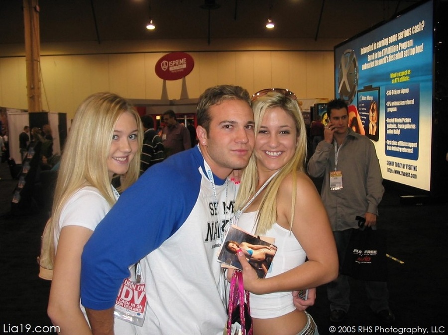 Big tits Alison Angel tall - XXX Dessert - Picture 1