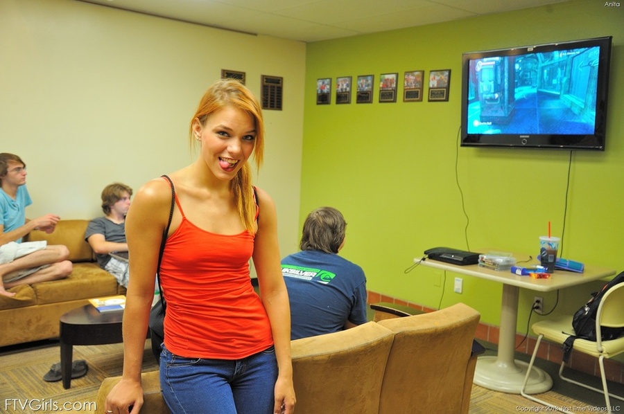 Teen Anita erotica - XXX Dessert - Picture 5