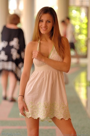 Teen Andie Valentino hawaii - Picture 8