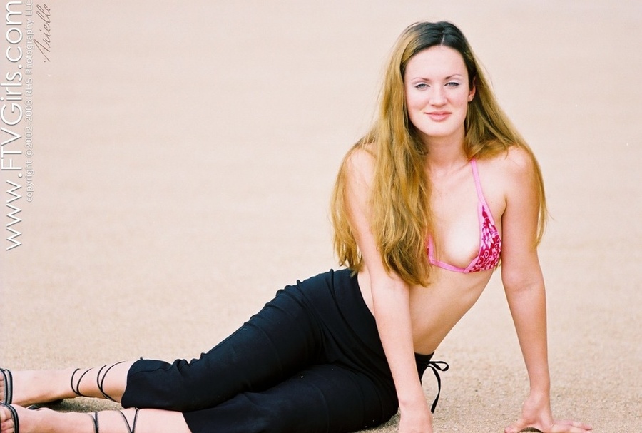 First time Arielle FTV exclusive - XXX Dessert - Picture 10