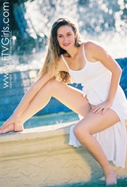 Nicole FTV original