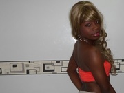 Brunette Young Shemale Reychell.