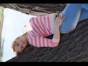 Blonde Julini Zoom.