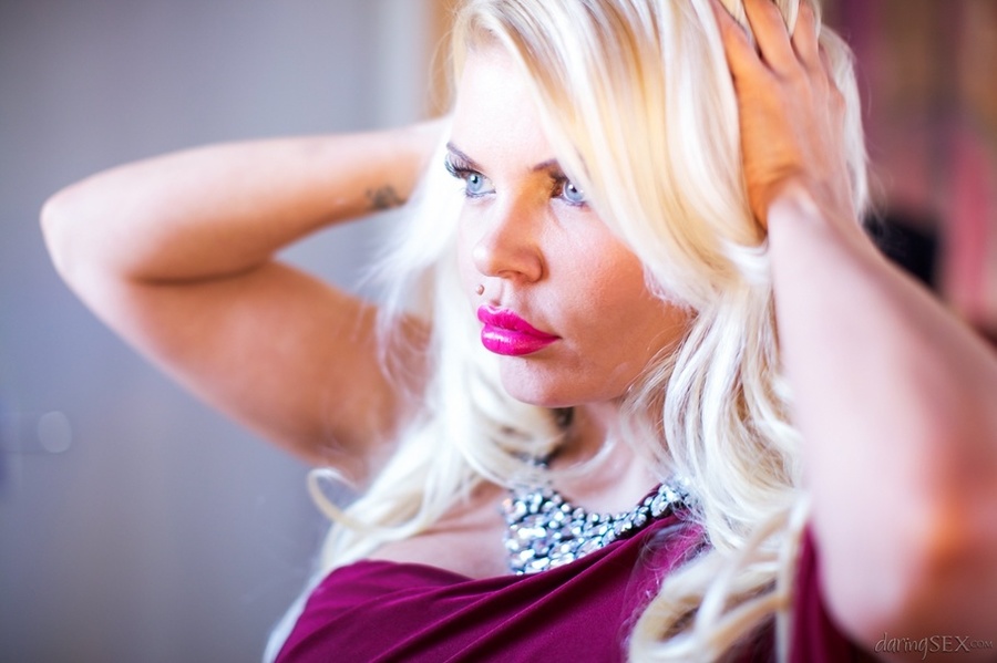 Lady with large knockers in white stockings - XXX Dessert - Picture 1