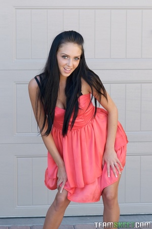 Perfect whore in a pink dress exposes he - Picture 2