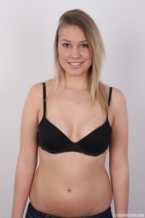 Fit fair-haired gal in a black lingerie  - Picture 6