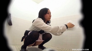 Hidden camera in toilet catches sweet babes dropping down to show ass to piss - Picture 5