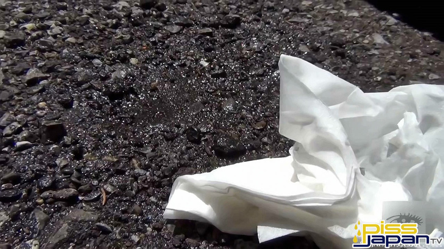 Camera catches chic Asian babe in blue suit pressed and has to pee outdoors - XXXonXXX - Pic 6