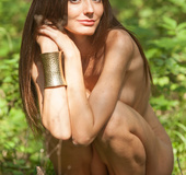 Gorgeous broad taking a walk down a path in the raw.