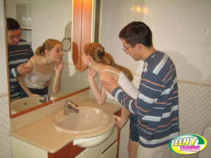Ponytailed slim teeny gets pounded properly in the bathroom - Picture 2