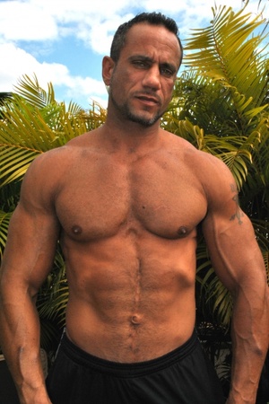 Muscular guys displays their perfectly b - XXX Dessert - Picture 6