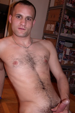 Different guys display their hot clean o - Picture 8