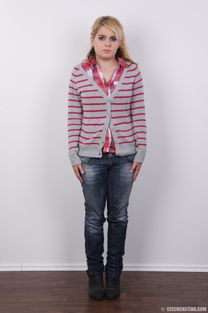 Cute babe wearing red and gray stripe sw - XXX Dessert - Picture 2