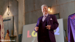 Dude in a purple suit discusses a few th - Picture 3