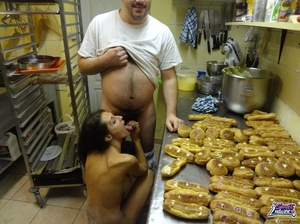 Lovely naked broad blows the baker’s boner at the bakery. - Picture 2