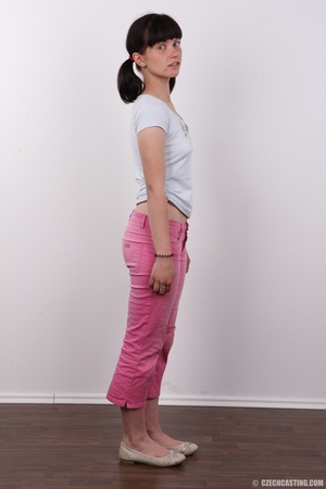 Beguiling girl in a white shirt and pink - Picture 3