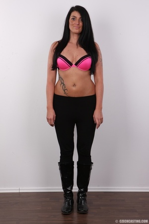 Delish babe in pink and black lingerie d - Picture 4