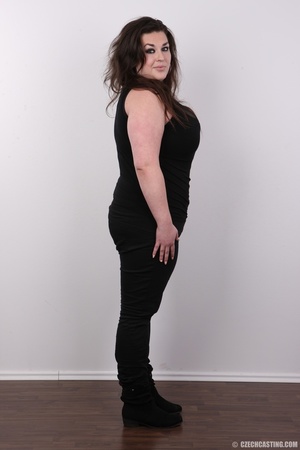 Adorable chunky harlot in black undoes e - Picture 3