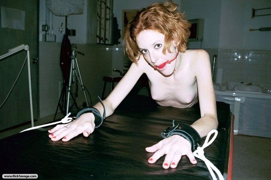 Good looking tied up bitch waits for hot sp - XXX Dessert - Picture 5