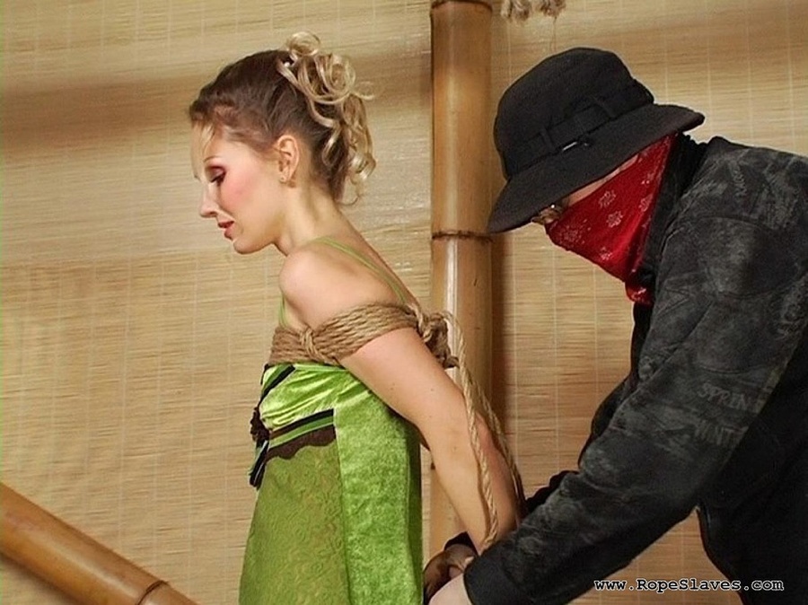 Beautiful blonde lady gets carefully tied b - XXX Dessert - Picture 5