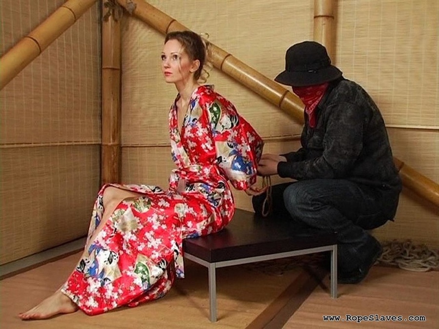 Japanese house becomes the place for gentle - XXX Dessert - Picture 2