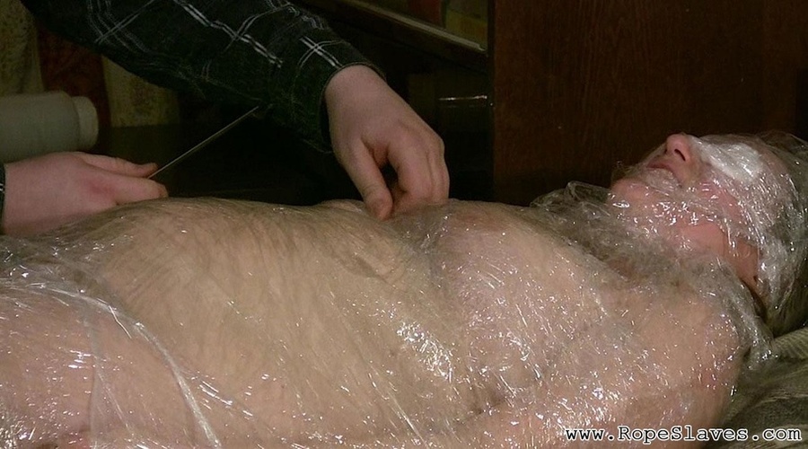 Fat girl gets wrapped in foil by her crazy  - XXX Dessert - Picture 14