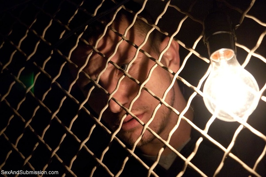 Gorgeous Asian masseuse was caught in clien - XXX Dessert - Picture 8