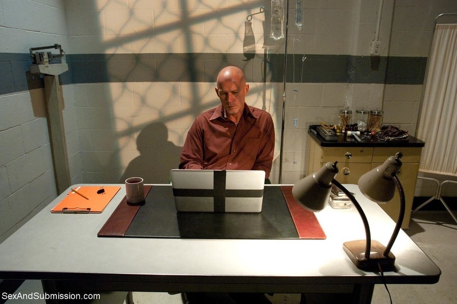 Elite prostitute meets a crazy dominator fo - XXX Dessert - Picture 4