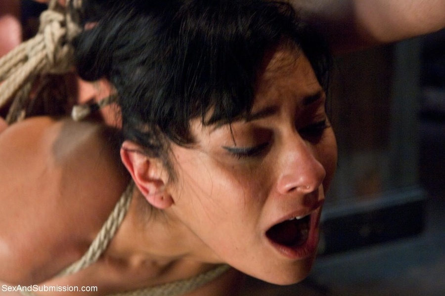 Group of men tortured helpless babe without - XXX Dessert - Picture 5